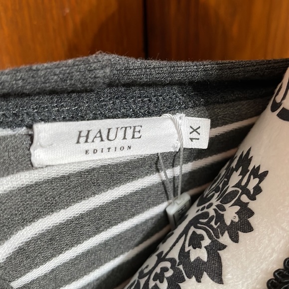 Haute Edition Striped Sweater - Picture 5 of 6